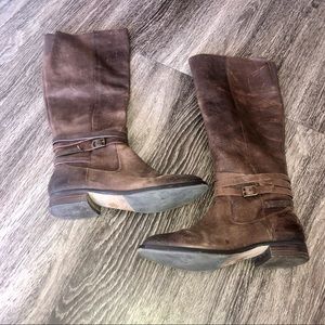 Arturo Chiang Leather Boots